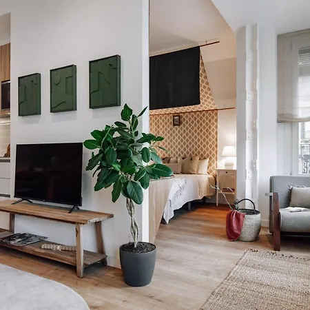 Apartment Alhamilla - 1 Bedroom In Eixample Dreta Barcelona