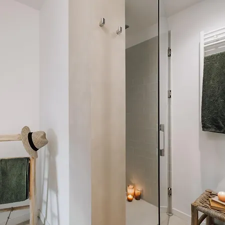 Apartment Alhamilla - 1 Bedroom In Eixample Dreta *